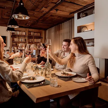 Ξενοδοχείο Gams