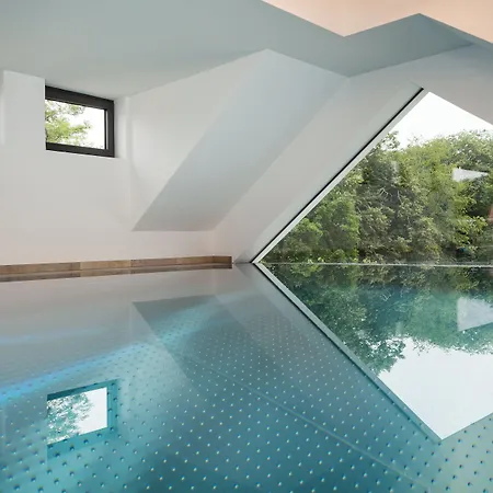 Gams Hotel 4*