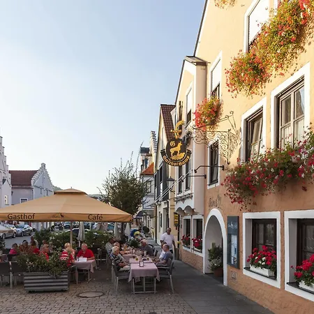 Gams Hotel